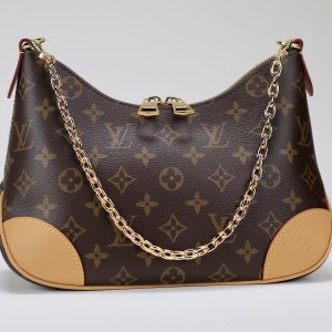 Louis Vuitton- Boulogne PM(26*16*9.5cm)