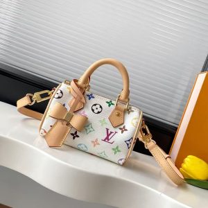 Louis Vuitton- Nano Speedy (16*10*7.5cm)