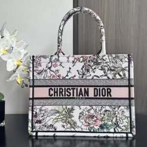 Dior-Medium Dior Book Tote  (36 x 27.5 x 16.5 cm)