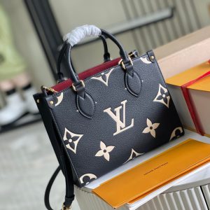Louis Vuitton-OnTheGo PM (25*19*11.5cm)